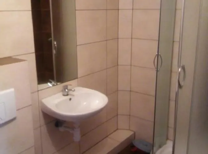 Imbir Pokoje I 招待所