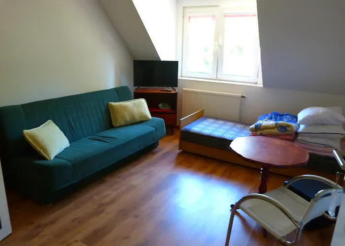 招待所 Imbir Pokoje I 波别罗沃