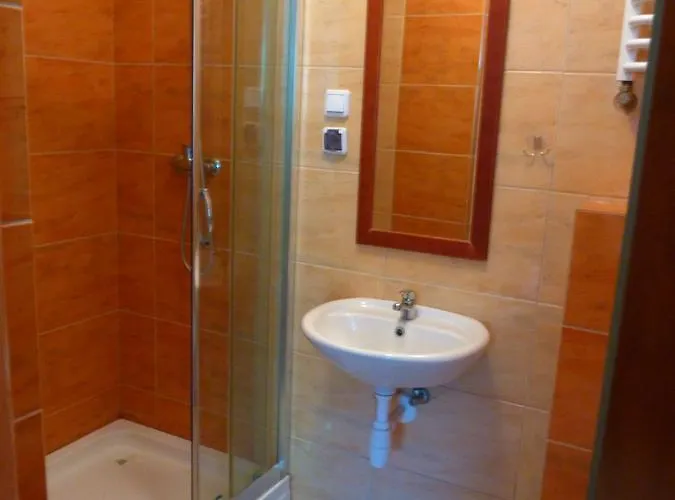 Imbir Pokoje I * 波别罗沃